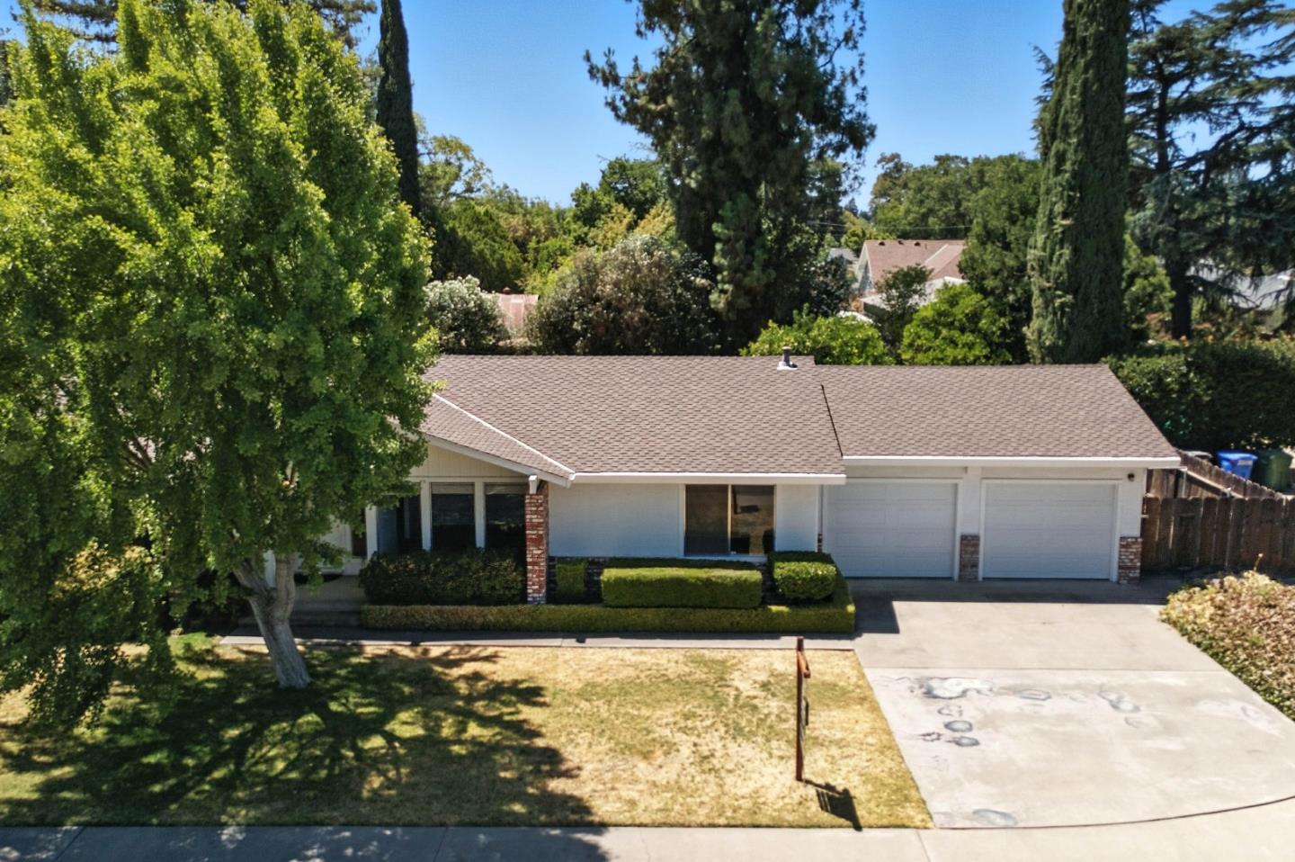 Detail Gallery Image 42 of 49 For 2201 Carleton Dr, Turlock,  CA 95382 - 3 Beds | 2 Baths