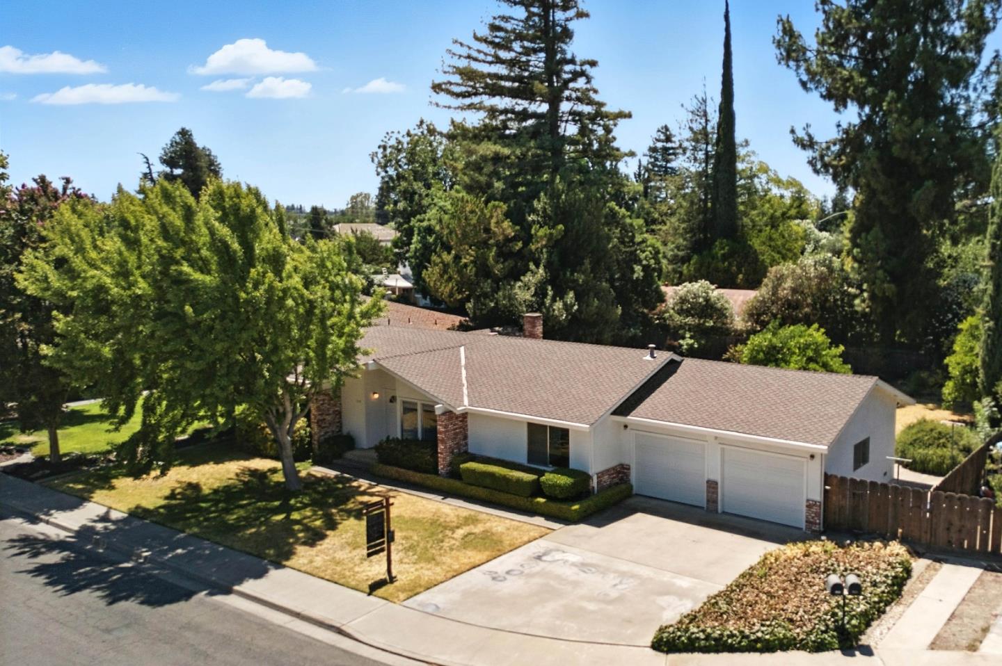 Detail Gallery Image 43 of 49 For 2201 Carleton Dr, Turlock,  CA 95382 - 3 Beds | 2 Baths