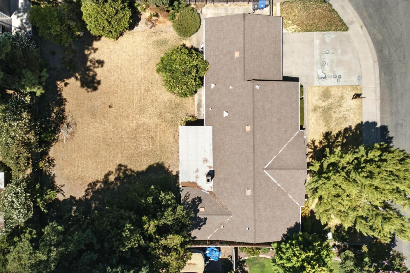 Detail Gallery Image 45 of 49 For 2201 Carleton Dr, Turlock,  CA 95382 - 3 Beds | 2 Baths