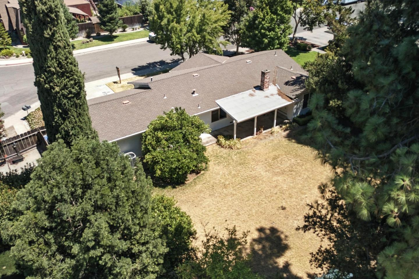Detail Gallery Image 46 of 49 For 2201 Carleton Dr, Turlock,  CA 95382 - 3 Beds | 2 Baths