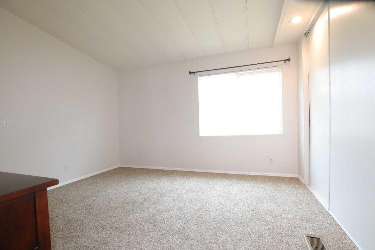 Detail Gallery Image 28 of 31 For 2607 Whispering Hls #2607,  San Jose,  CA 95148 - 3 Beds | 2 Baths