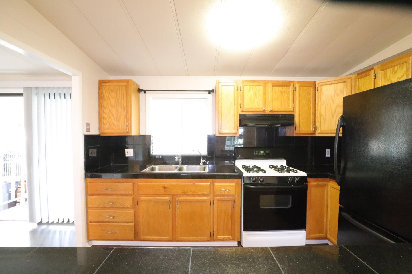 Detail Gallery Image 7 of 31 For 2607 Whispering Hls #2607,  San Jose,  CA 95148 - 3 Beds | 2 Baths