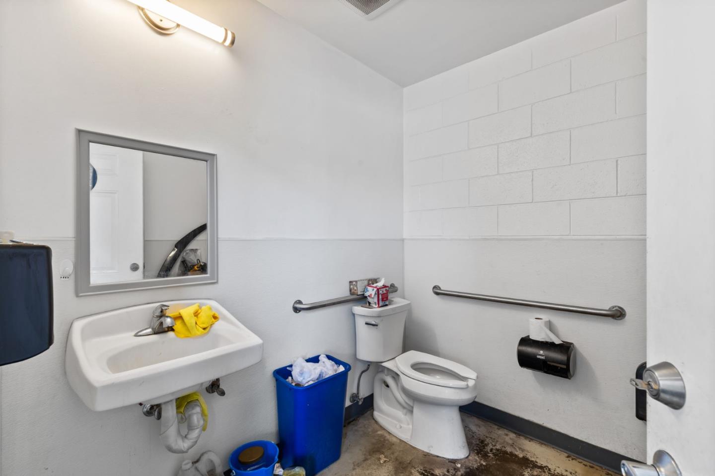 Detail Gallery Image 10 of 10 For 1141 San Mateo Ave, San Bruno,  CA 94066 - – Beds | – Baths