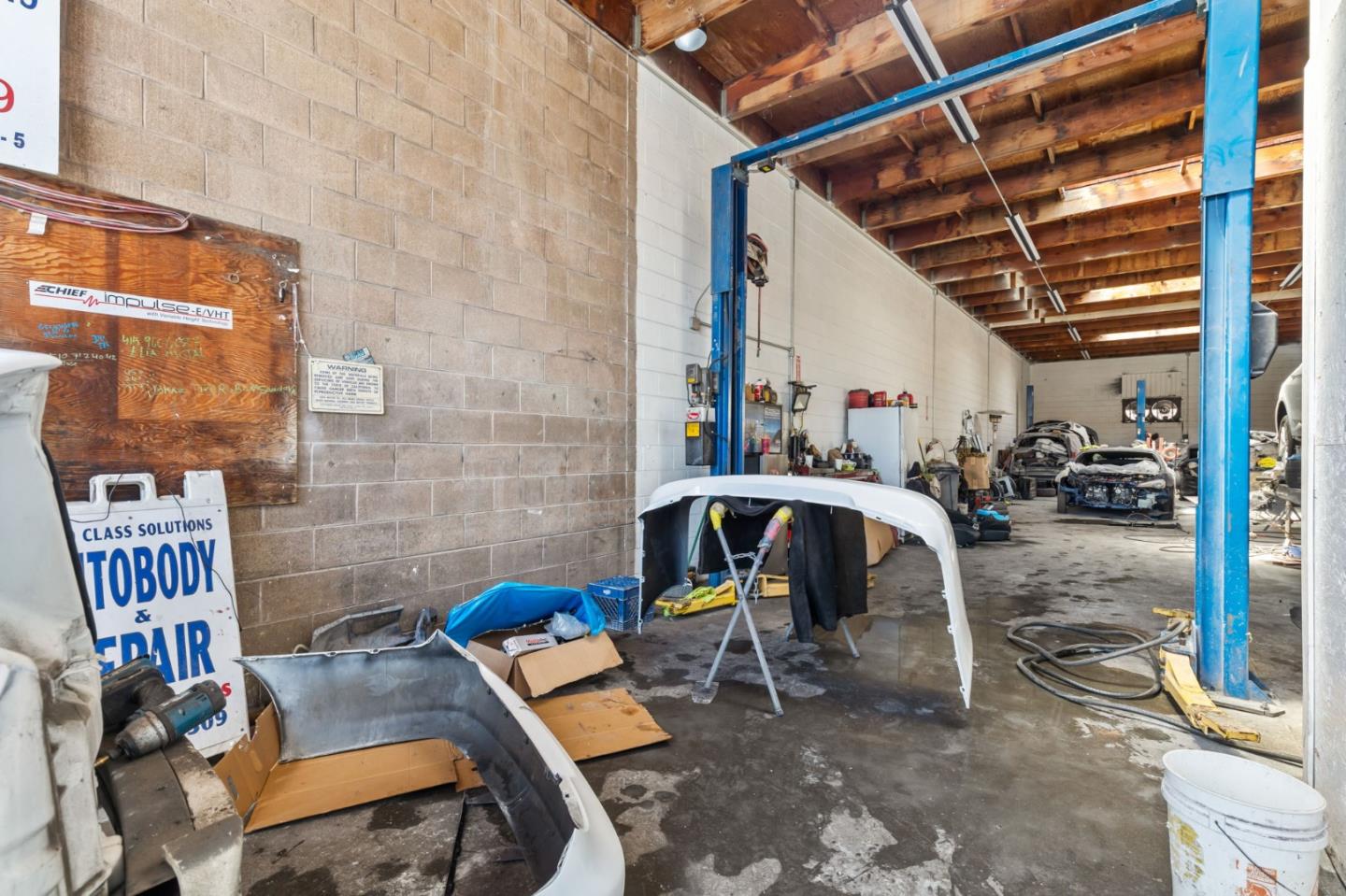 Detail Gallery Image 4 of 10 For 1141 San Mateo Ave, San Bruno,  CA 94066 - – Beds | – Baths
