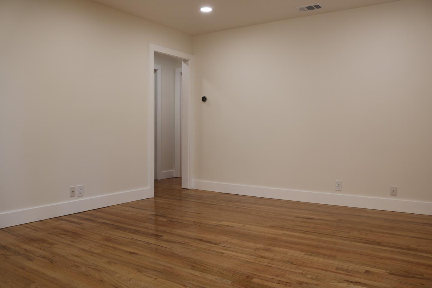 Detail Gallery Image 10 of 22 For 1695 Lincoln Ave, San Jose,  CA 95125 - 3 Beds | 2 Baths