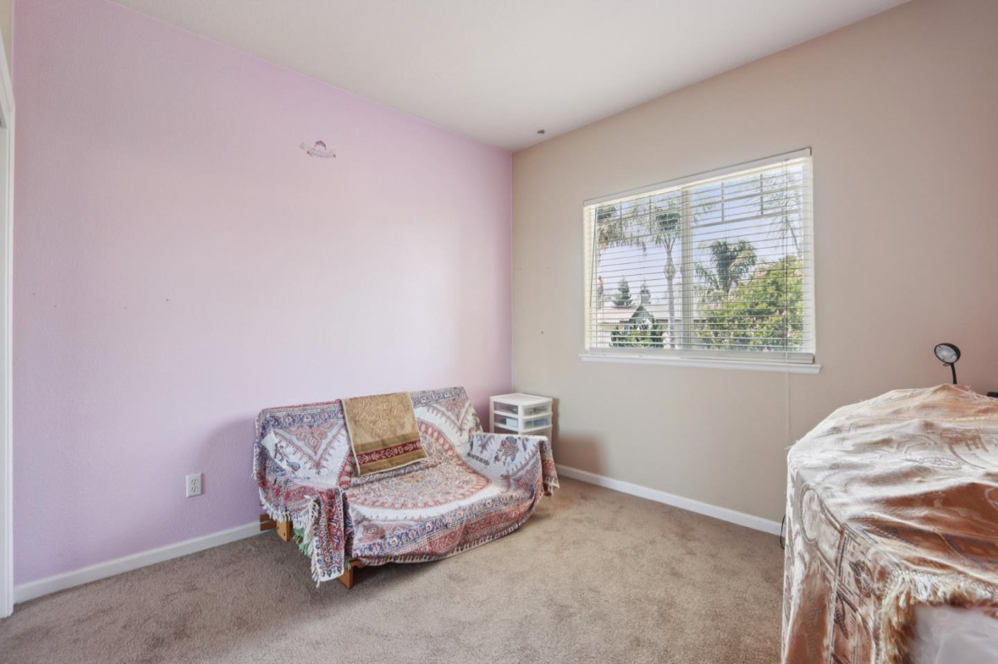 Detail Gallery Image 22 of 33 For 540 Lavender Way, Hollister,  CA 95023 - 4 Beds | 2/1 Baths