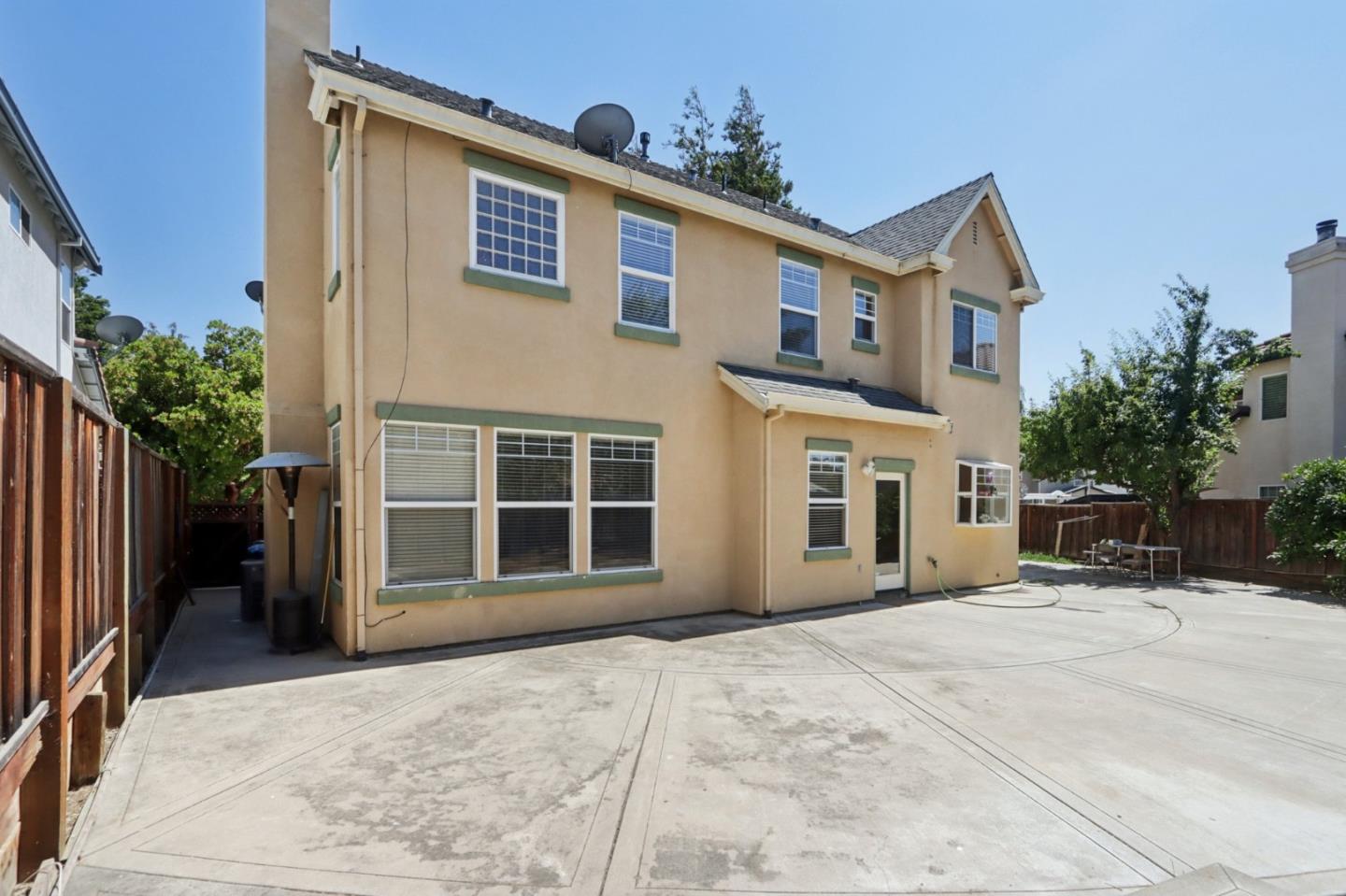 Detail Gallery Image 23 of 33 For 540 Lavender Way, Hollister,  CA 95023 - 4 Beds | 2/1 Baths