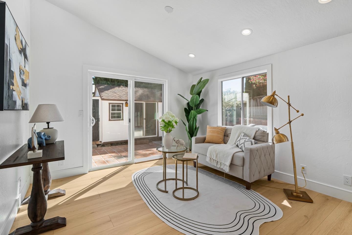 Detail Gallery Image 16 of 40 For 2930 Lyons Estates Ct, San Jose,  CA 95135 - 5 Beds | 3 Baths