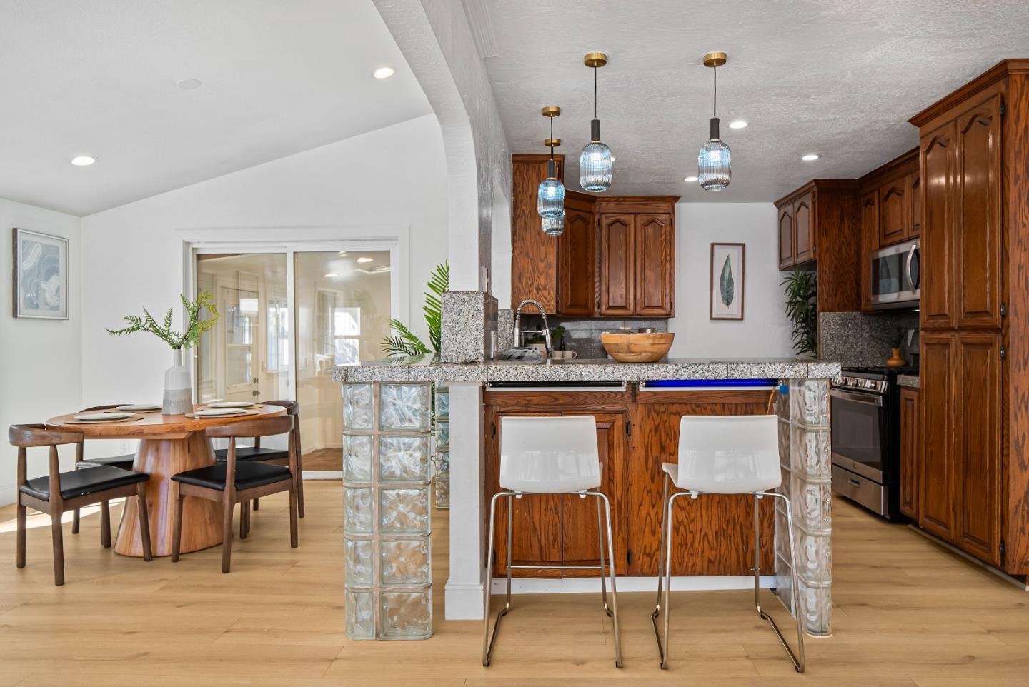 Detail Gallery Image 8 of 40 For 2930 Lyons Estates Ct, San Jose,  CA 95135 - 5 Beds | 3 Baths