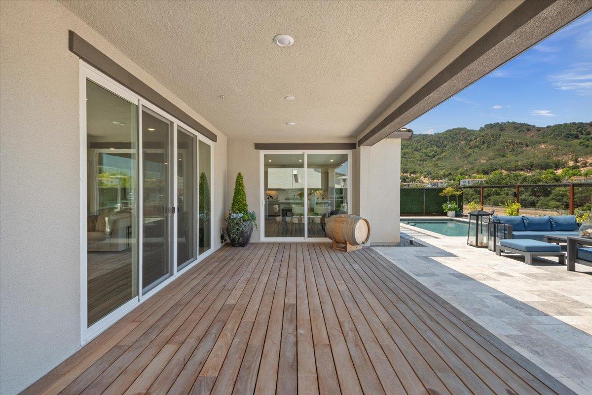 Detail Gallery Image 59 of 77 For 7171 Spumante Ct, Gilroy,  CA 95020 - 4 Beds | 3 Baths