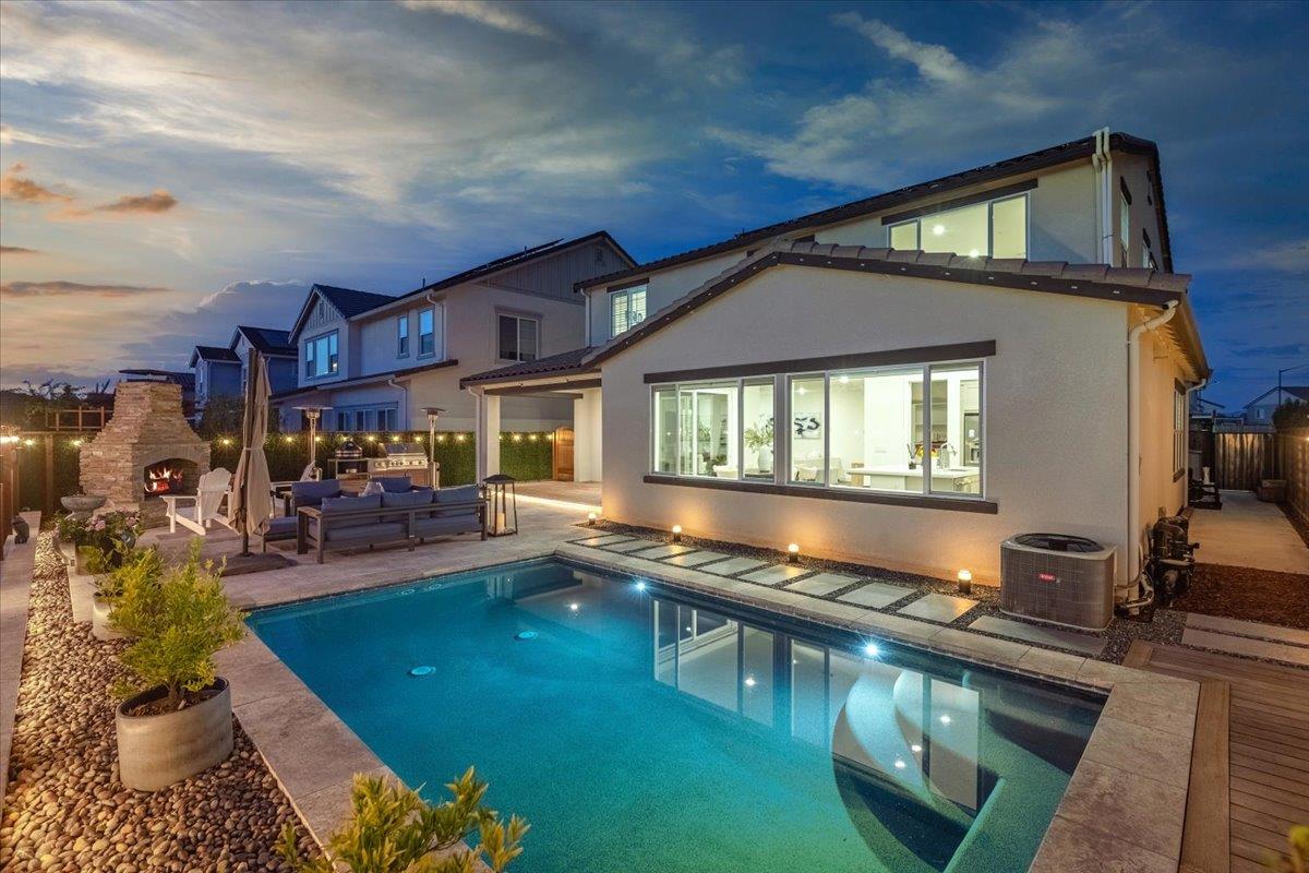 Detail Gallery Image 68 of 77 For 7171 Spumante Ct, Gilroy,  CA 95020 - 4 Beds | 3 Baths