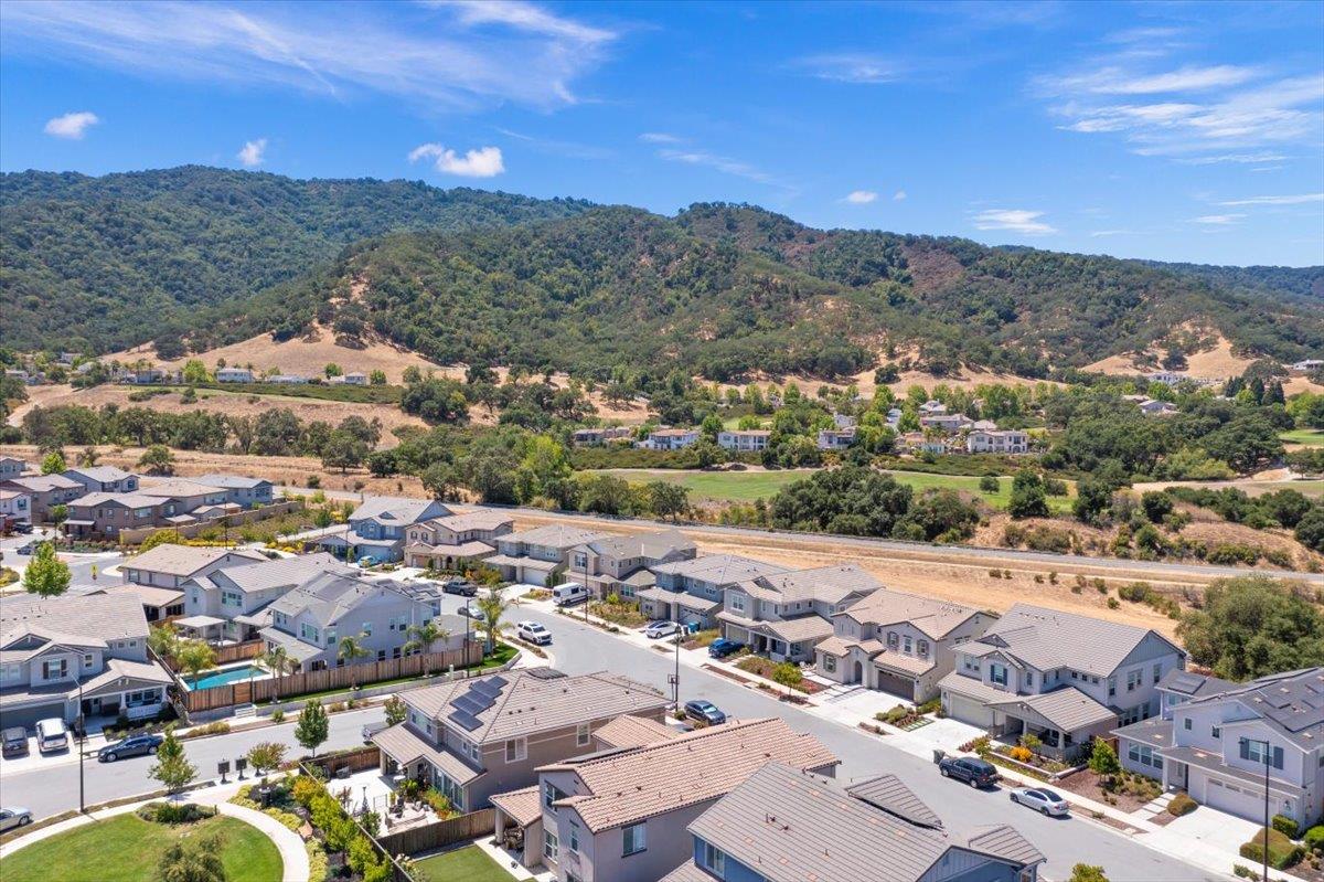 Detail Gallery Image 75 of 77 For 7171 Spumante Ct, Gilroy,  CA 95020 - 4 Beds | 3 Baths
