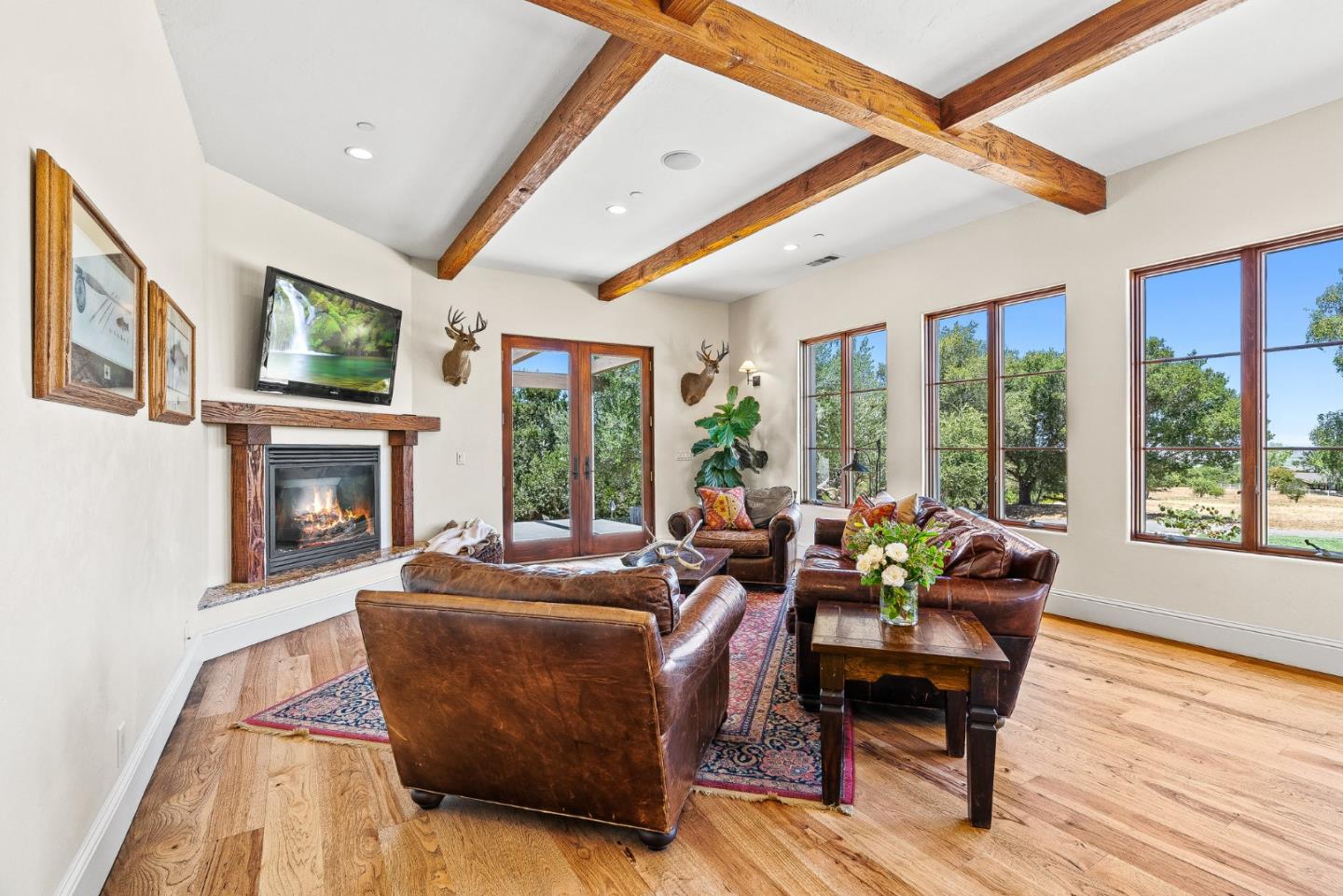 Detail Gallery Image 16 of 63 For 432 River Rd, Salinas,  CA 93908 - 4 Beds | 4/1 Baths