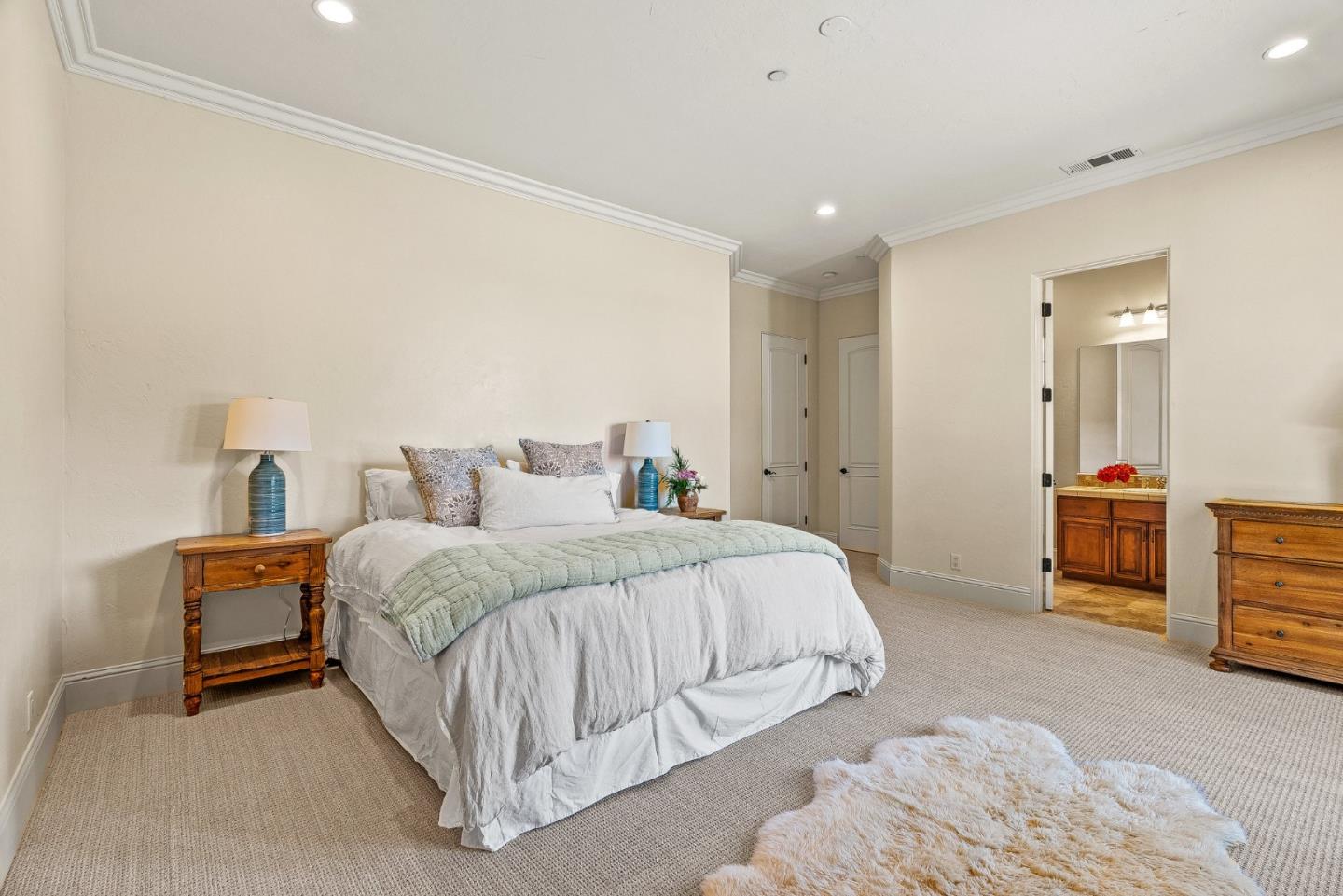Detail Gallery Image 35 of 63 For 432 River Rd, Salinas,  CA 93908 - 4 Beds | 4/1 Baths