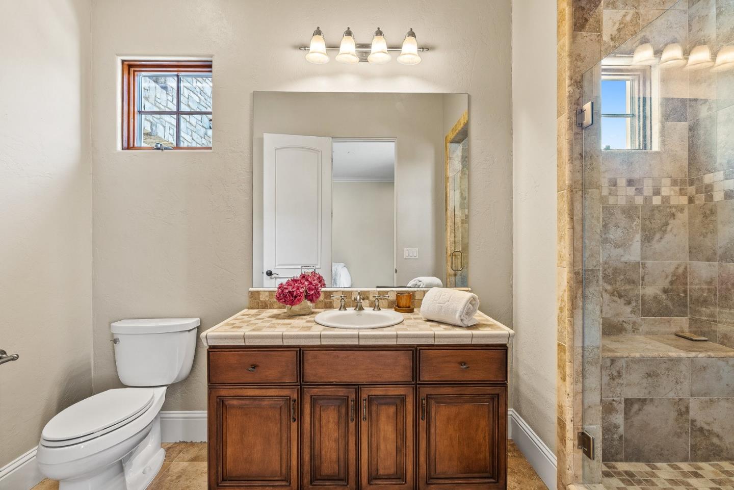 Detail Gallery Image 36 of 63 For 432 River Rd, Salinas,  CA 93908 - 4 Beds | 4/1 Baths