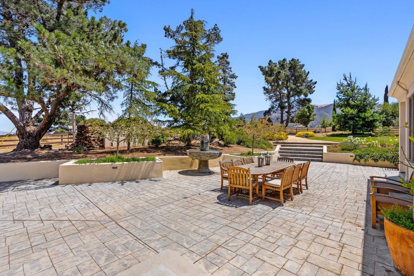 Detail Gallery Image 43 of 63 For 432 River Rd, Salinas,  CA 93908 - 4 Beds | 4/1 Baths