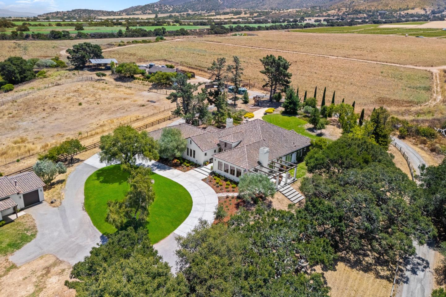 Detail Gallery Image 57 of 63 For 432 River Rd, Salinas,  CA 93908 - 4 Beds | 4/1 Baths
