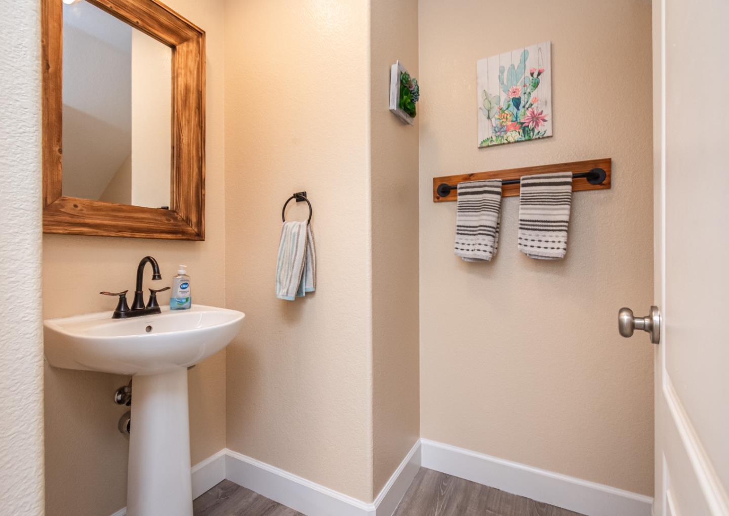 Detail Gallery Image 20 of 45 For 3417 River Shoal Ave, Sacramento,  CA 95833 - 4 Beds | 2/1 Baths