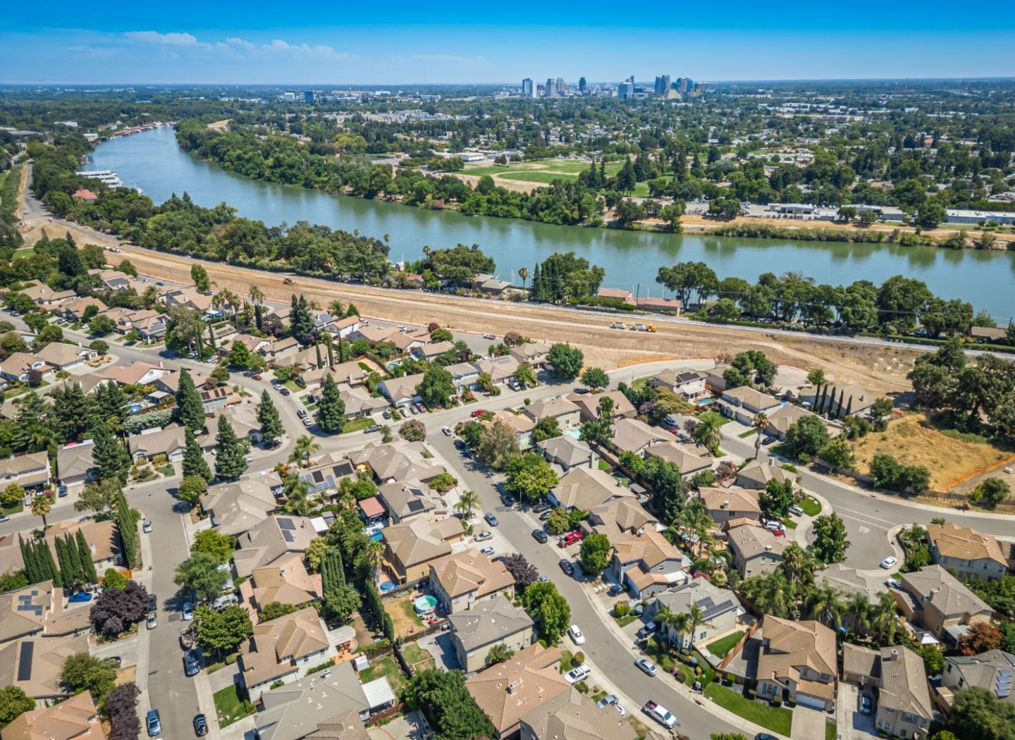 Detail Gallery Image 44 of 45 For 3417 River Shoal Ave, Sacramento,  CA 95833 - 4 Beds | 2/1 Baths