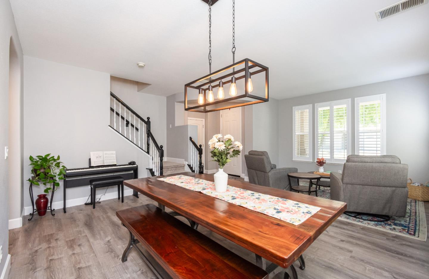 Detail Gallery Image 6 of 45 For 3417 River Shoal Ave, Sacramento,  CA 95833 - 4 Beds | 2/1 Baths
