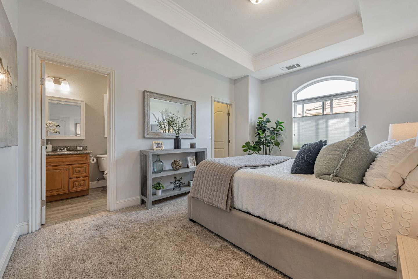 Detail Gallery Image 16 of 29 For 525 Guiti Garden Ct, San Jose,  CA 95136 - 2 Beds | 2/1 Baths