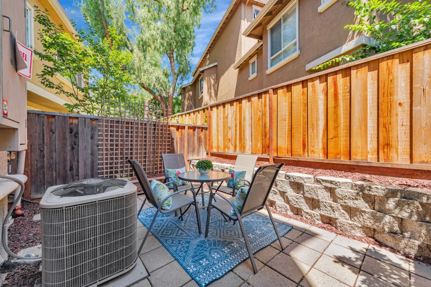Detail Gallery Image 26 of 29 For 525 Guiti Garden Ct, San Jose,  CA 95136 - 2 Beds | 2/1 Baths