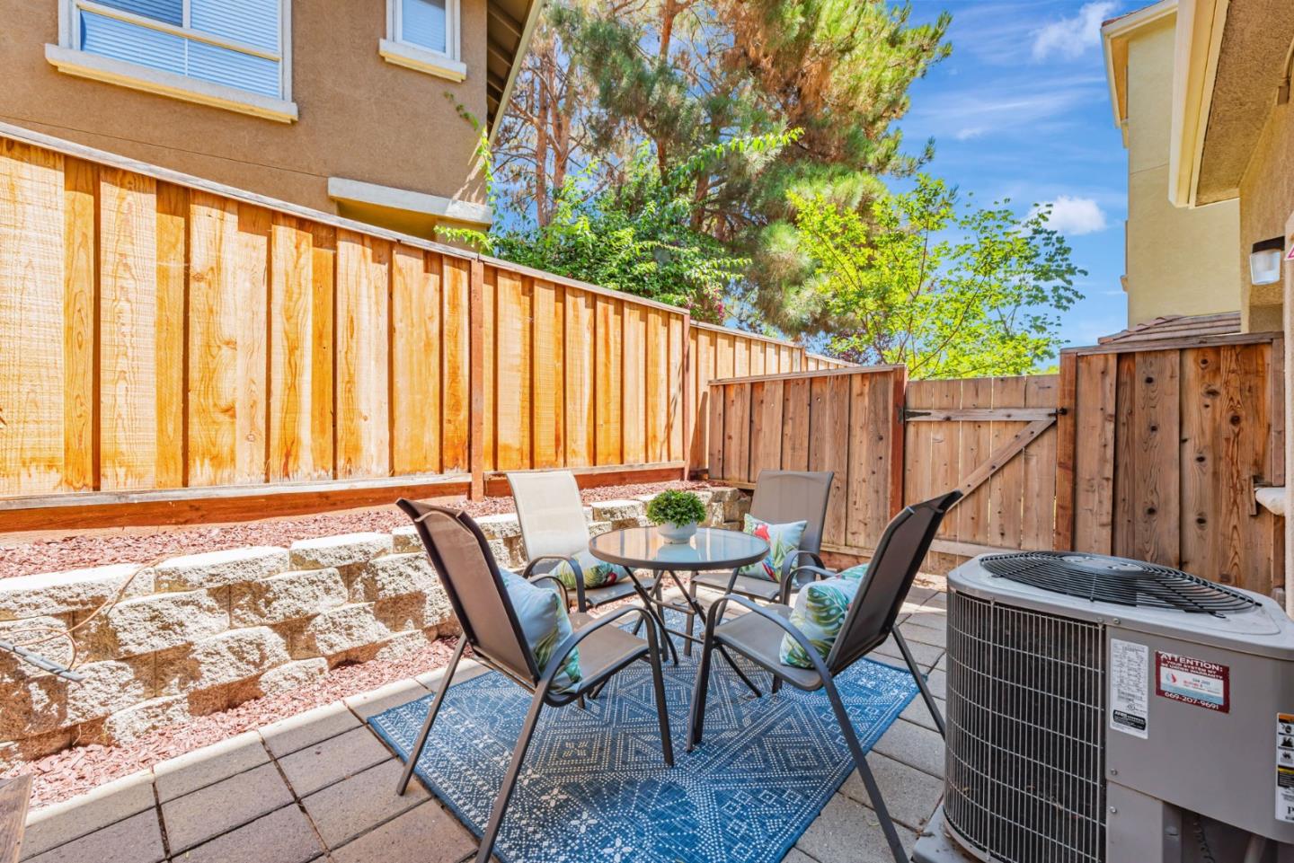 Detail Gallery Image 28 of 29 For 525 Guiti Garden Ct, San Jose,  CA 95136 - 2 Beds | 2/1 Baths