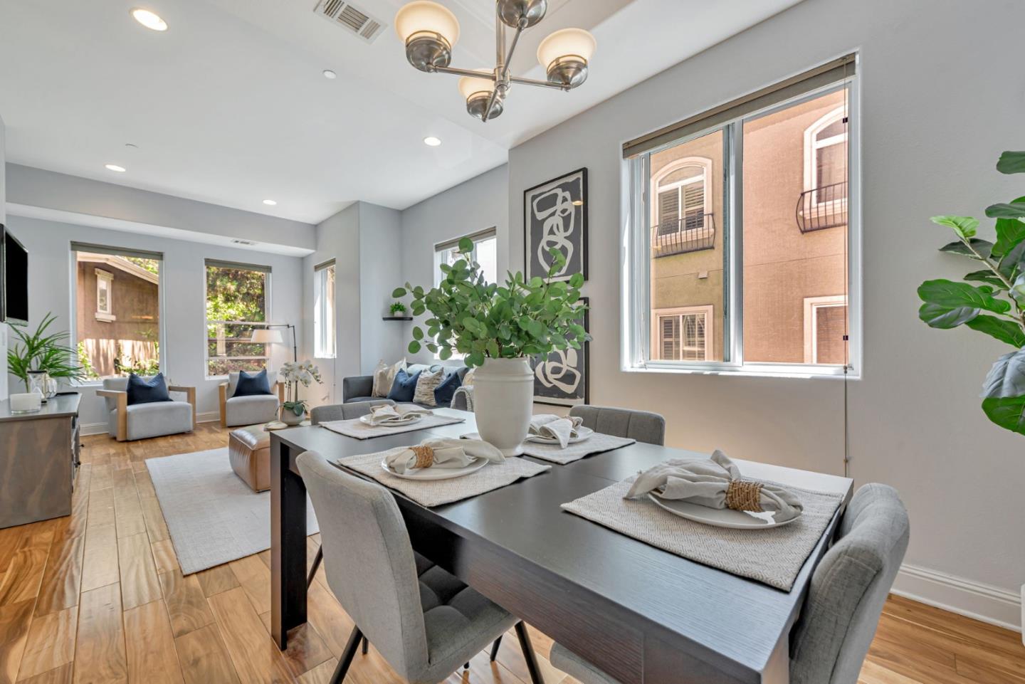Detail Gallery Image 6 of 29 For 525 Guiti Garden Ct, San Jose,  CA 95136 - 2 Beds | 2/1 Baths