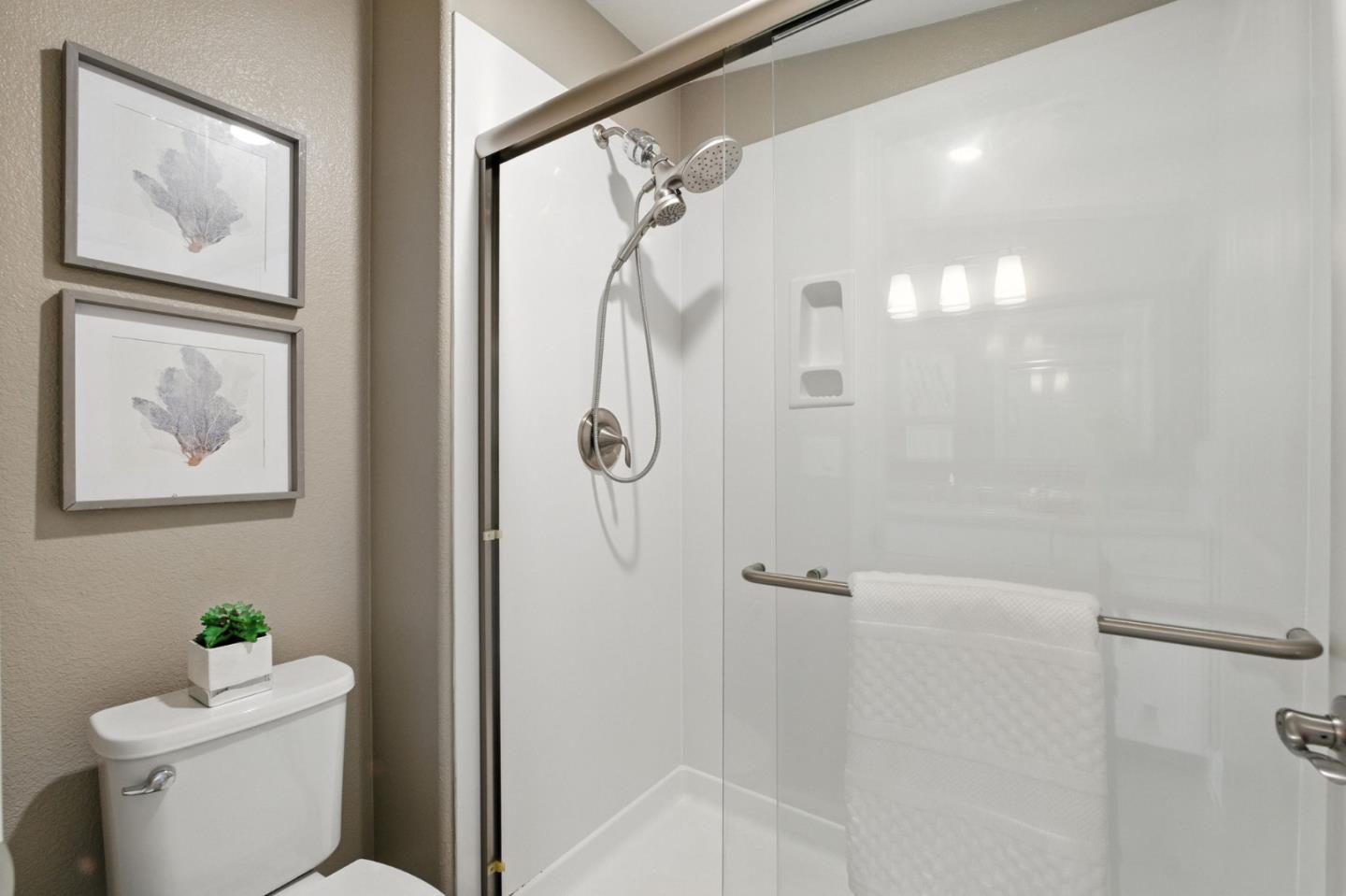 Detail Gallery Image 30 of 47 For 1018 Ocean View Ave, Daly City,  CA 94014 - 4 Beds | 3/1 Baths
