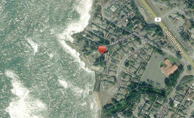 Detail Gallery Image 2 of 9 For 155 Reef Point Rd, Moss Beach,  CA 94038 - 4 Beds | 3/1 Baths