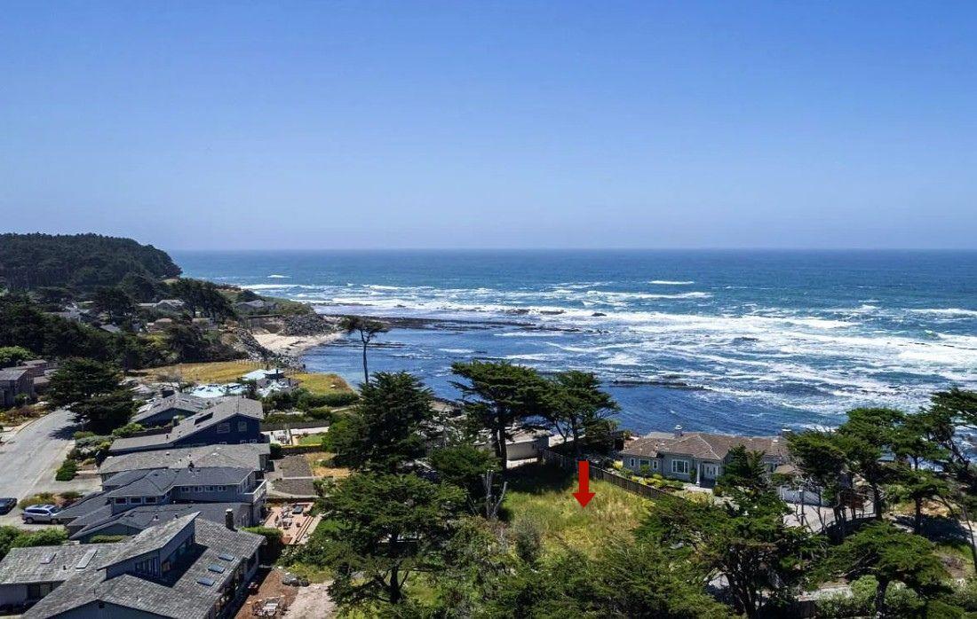 Detail Gallery Image 4 of 9 For 155 Reef Point Rd, Moss Beach,  CA 94038 - 4 Beds | 3/1 Baths