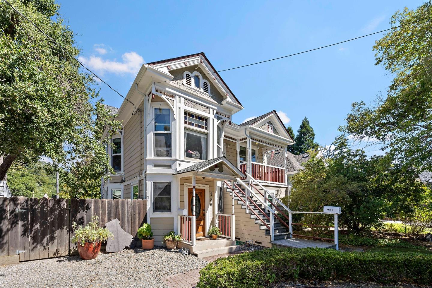 Detail Gallery Image 5 of 28 For 256 Los Gatos Blvd, Los Gatos,  CA 95030 - 5 Beds | 4/2 Baths