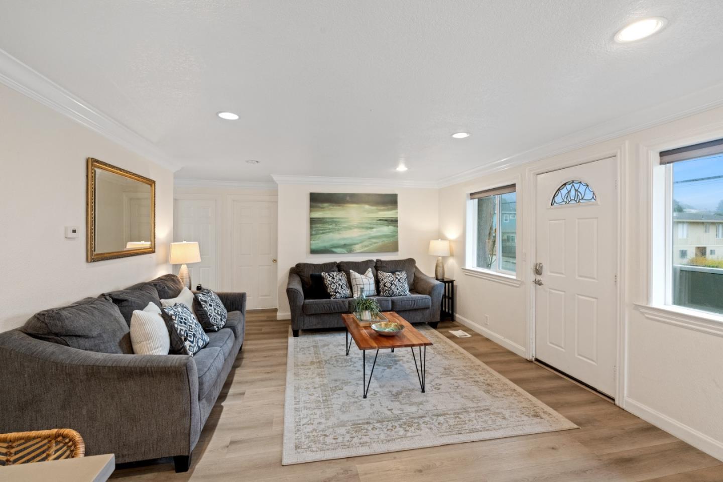 Detail Gallery Image 24 of 70 For 301 Channing Way, Pacifica,  CA 94044 - 4 Beds | 4/1 Baths