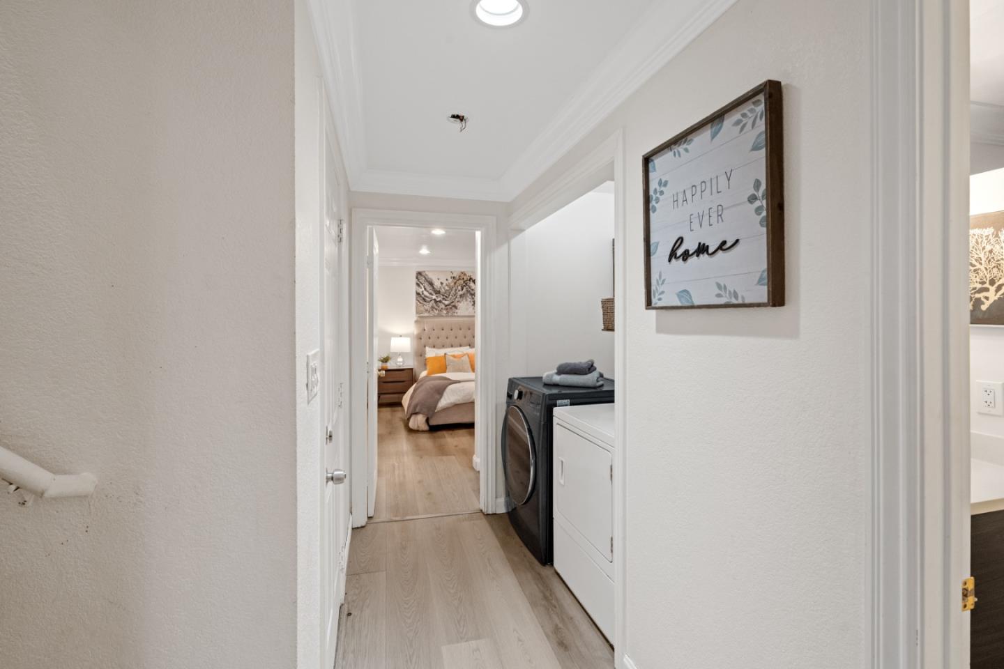 Detail Gallery Image 25 of 70 For 301 Channing Way, Pacifica,  CA 94044 - 4 Beds | 4/1 Baths