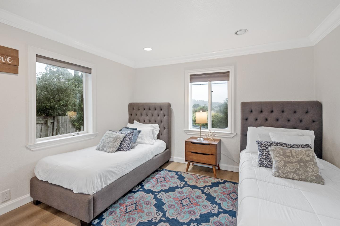 Detail Gallery Image 27 of 70 For 301 Channing Way, Pacifica,  CA 94044 - 4 Beds | 4/1 Baths