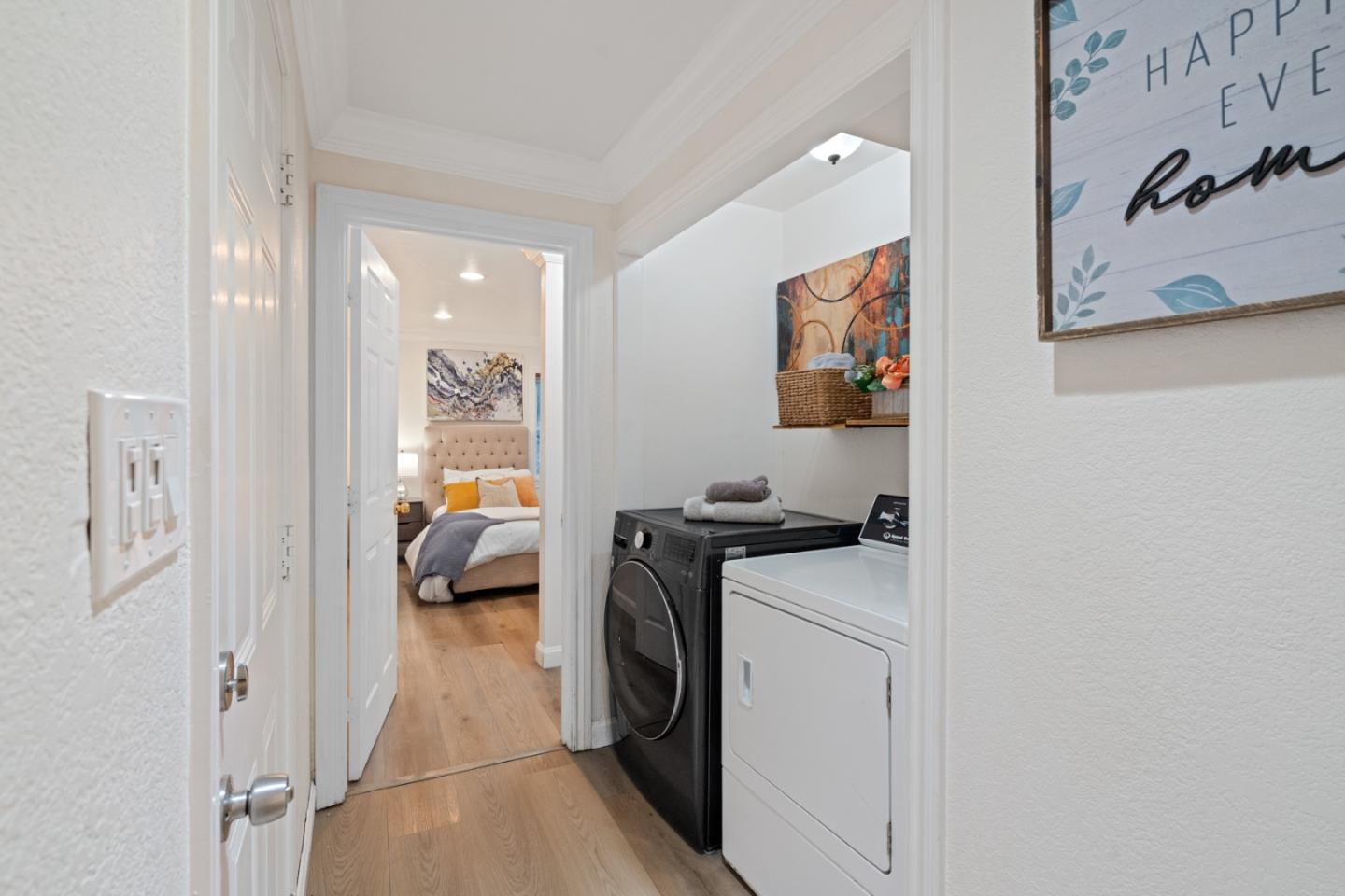 Detail Gallery Image 29 of 70 For 301 Channing Way, Pacifica,  CA 94044 - 4 Beds | 4/1 Baths