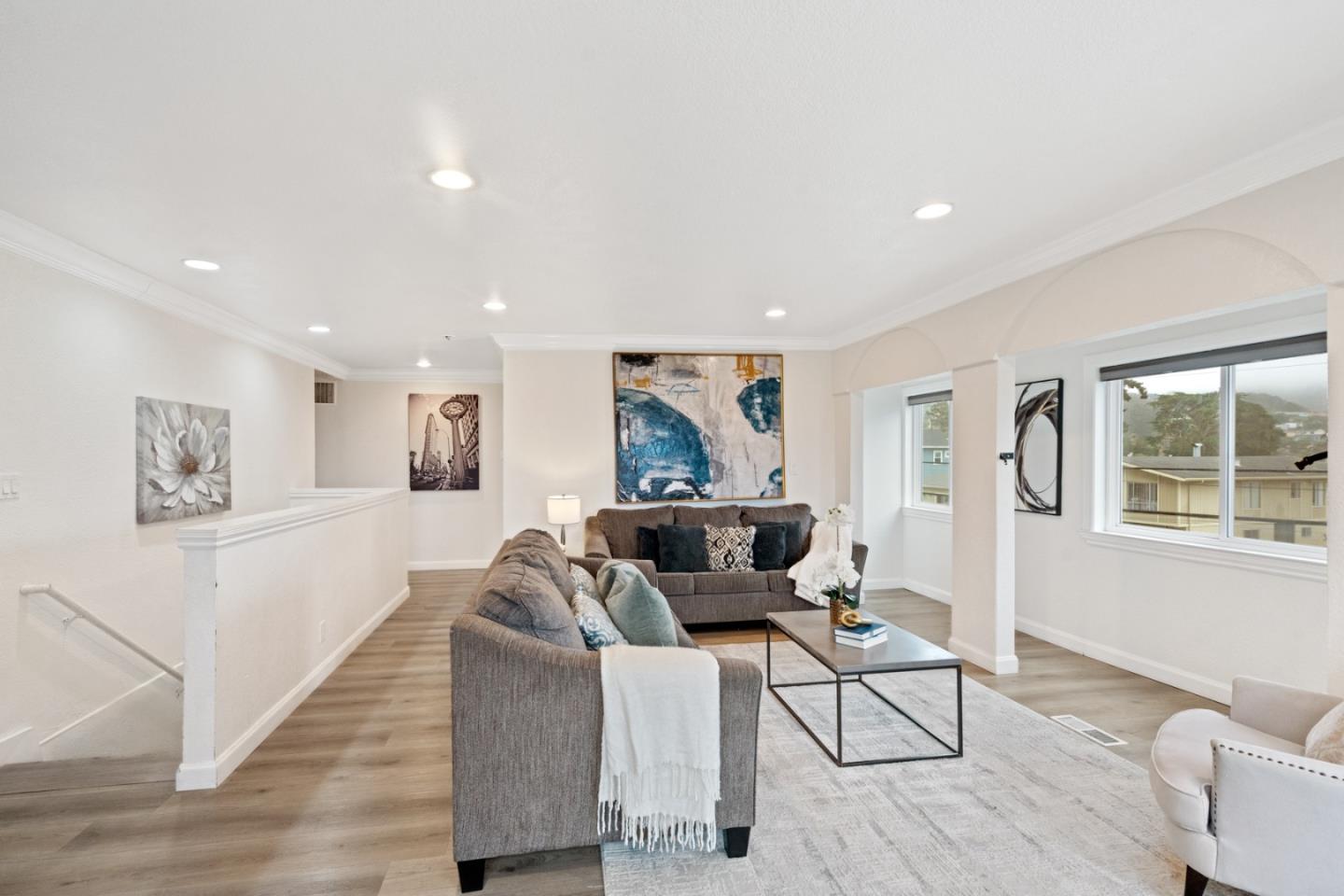 Detail Gallery Image 36 of 70 For 301 Channing Way, Pacifica,  CA 94044 - 4 Beds | 4/1 Baths