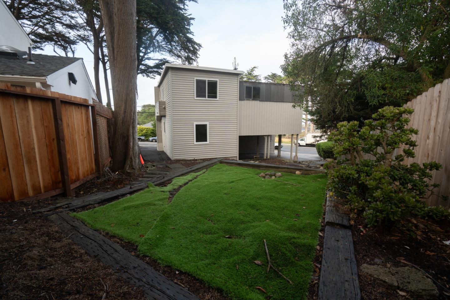 Detail Gallery Image 55 of 70 For 301 Channing Way, Pacifica,  CA 94044 - 4 Beds | 4/1 Baths
