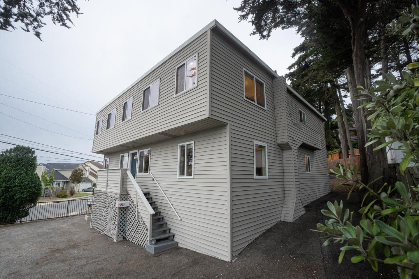 Detail Gallery Image 61 of 70 For 301 Channing Way, Pacifica,  CA 94044 - 4 Beds | 4/1 Baths