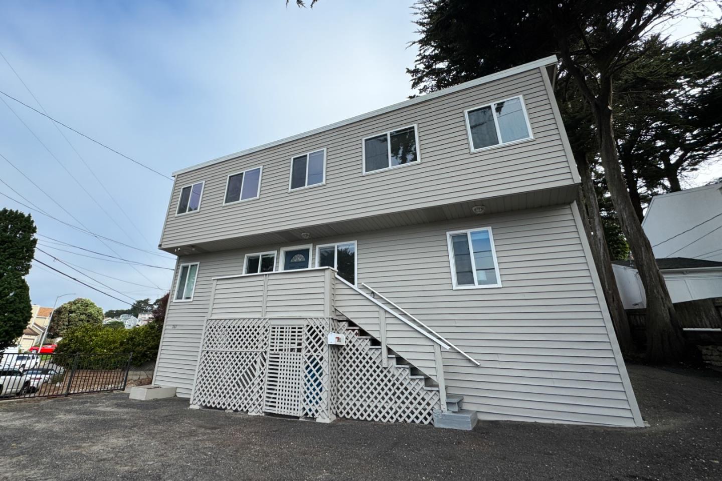 Detail Gallery Image 62 of 70 For 301 Channing Way, Pacifica,  CA 94044 - 4 Beds | 4/1 Baths