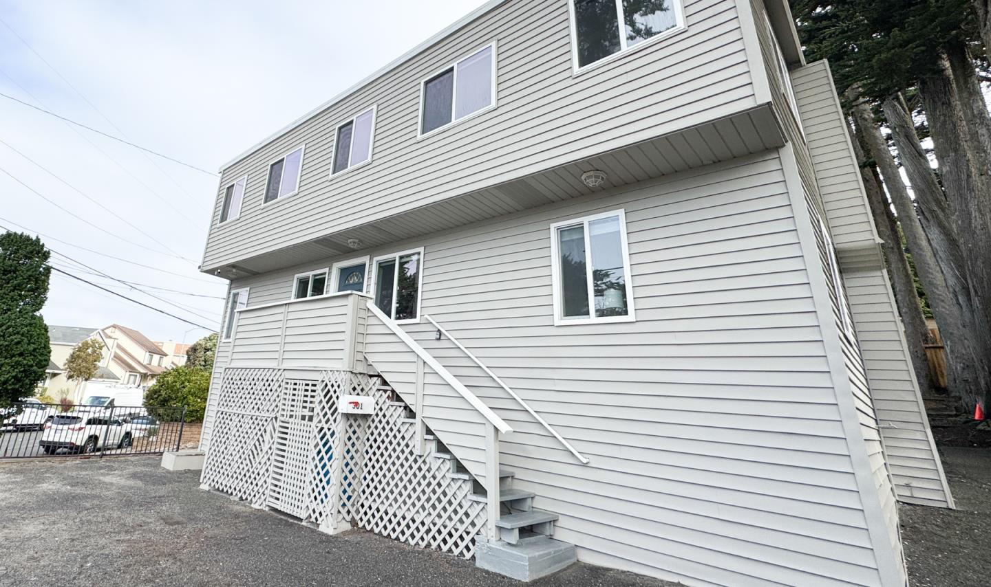 Detail Gallery Image 63 of 70 For 301 Channing Way, Pacifica,  CA 94044 - 4 Beds | 4/1 Baths