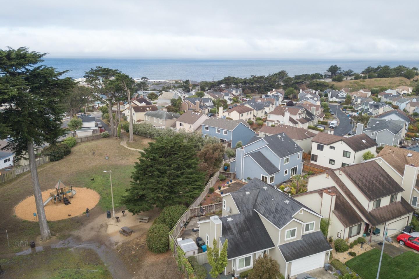 Detail Gallery Image 68 of 70 For 301 Channing Way, Pacifica,  CA 94044 - 4 Beds | 4/1 Baths