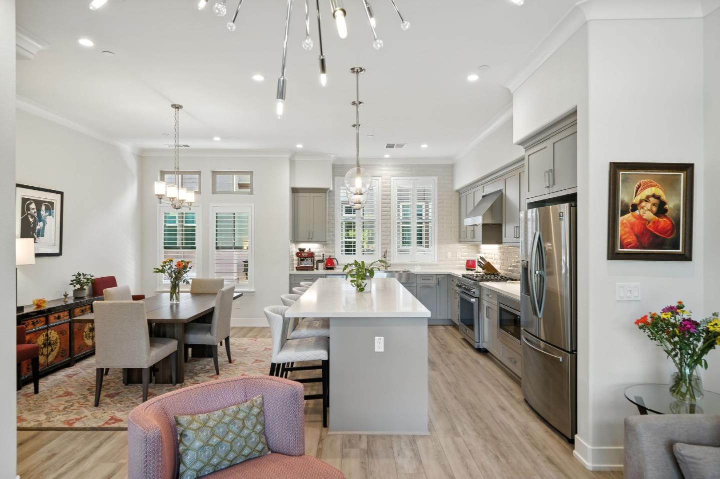 Detail Gallery Image 10 of 36 For 2326 Rock St, Mountain View,  CA 94043 - 2 Beds | 2/1 Baths