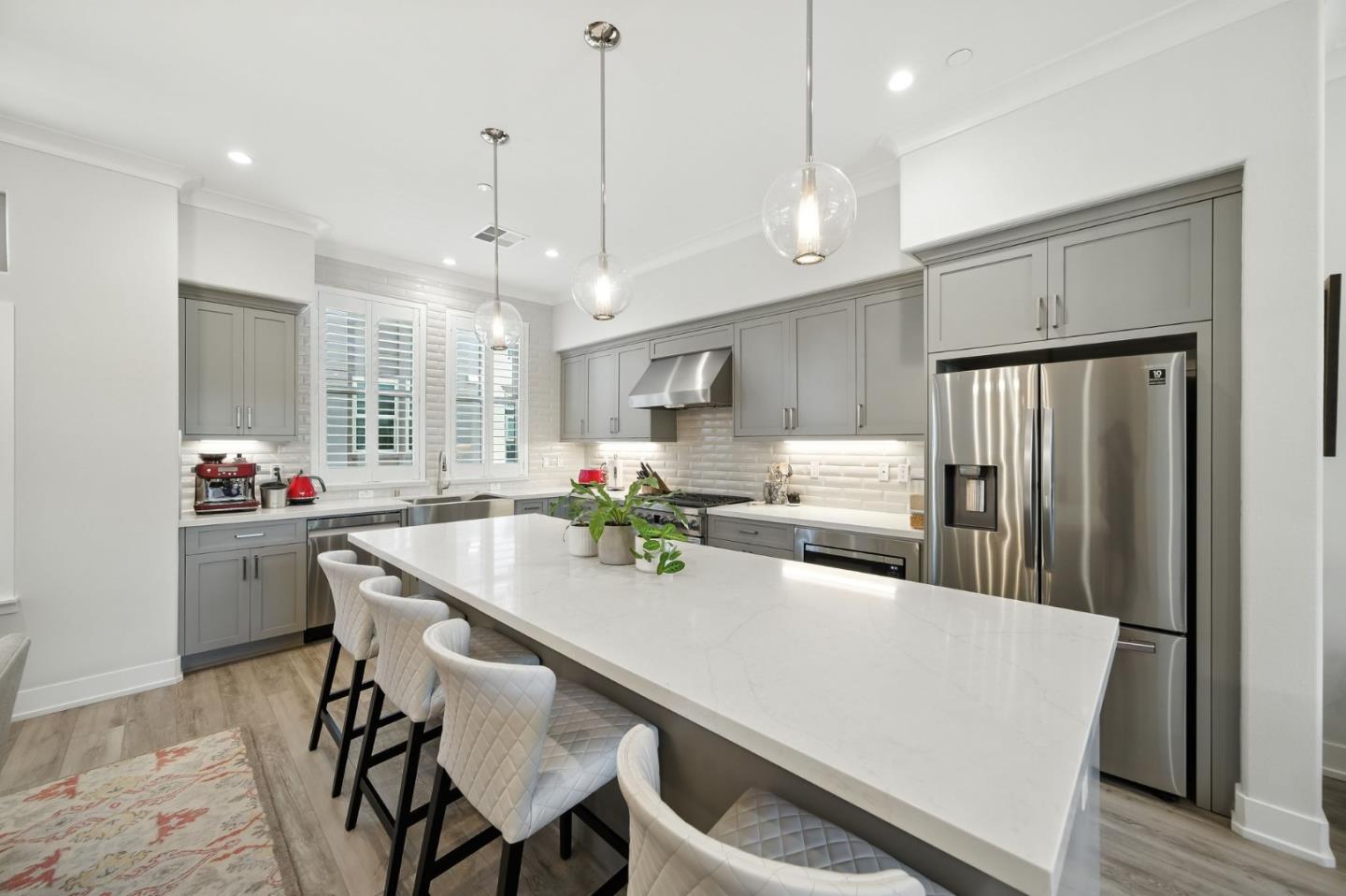 Detail Gallery Image 11 of 36 For 2326 Rock St, Mountain View,  CA 94043 - 2 Beds | 2/1 Baths
