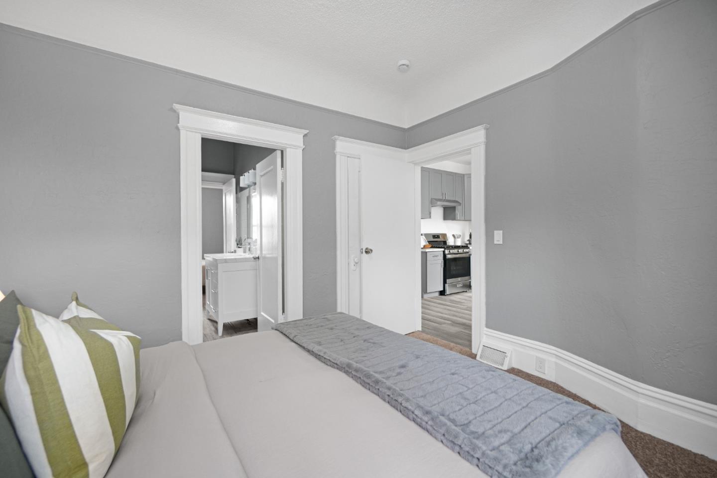 Detail Gallery Image 20 of 45 For 451 Winchester St, Daly City,  CA 94014 - 4 Beds | 3 Baths