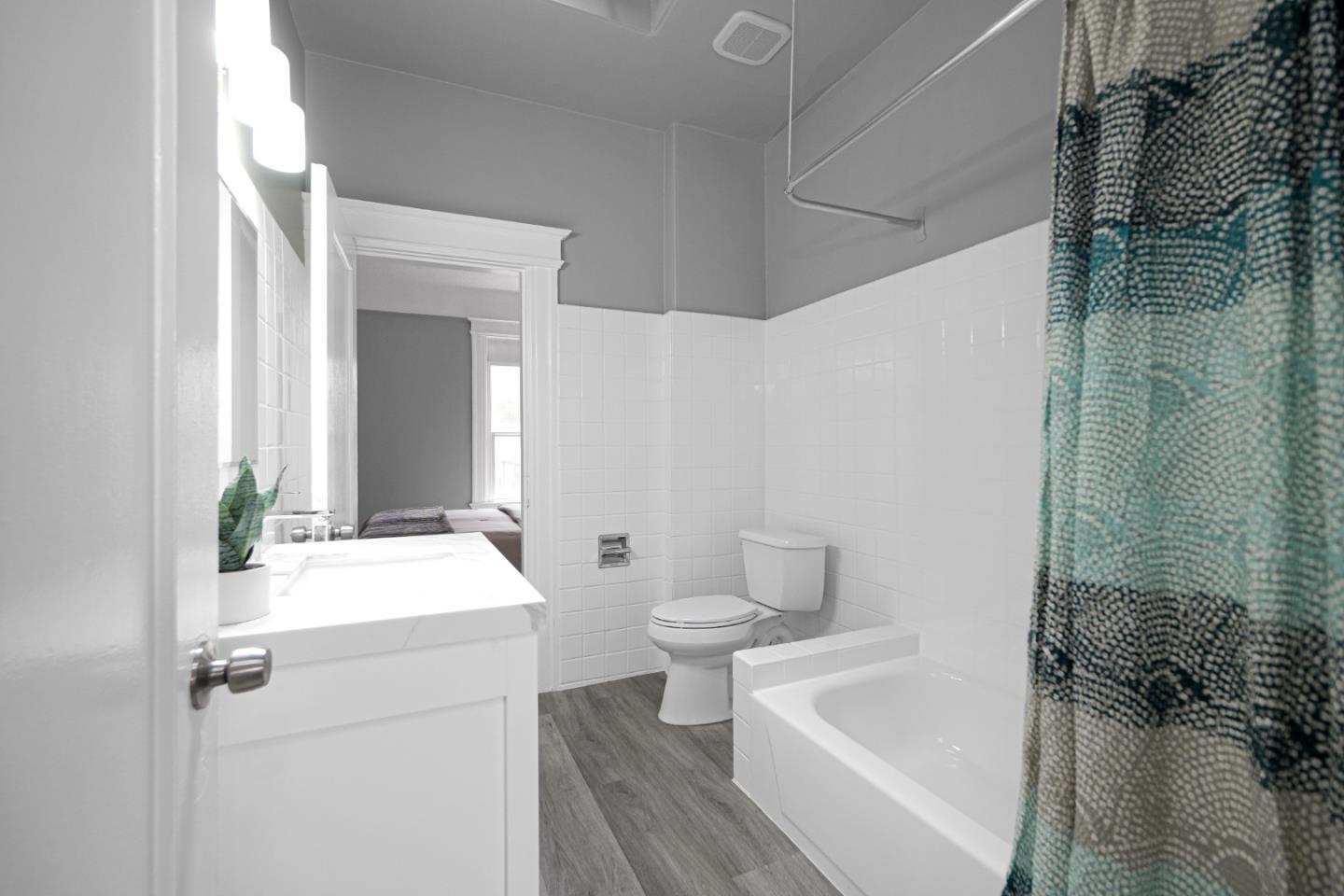 Detail Gallery Image 21 of 45 For 451 Winchester St, Daly City,  CA 94014 - 4 Beds | 3 Baths