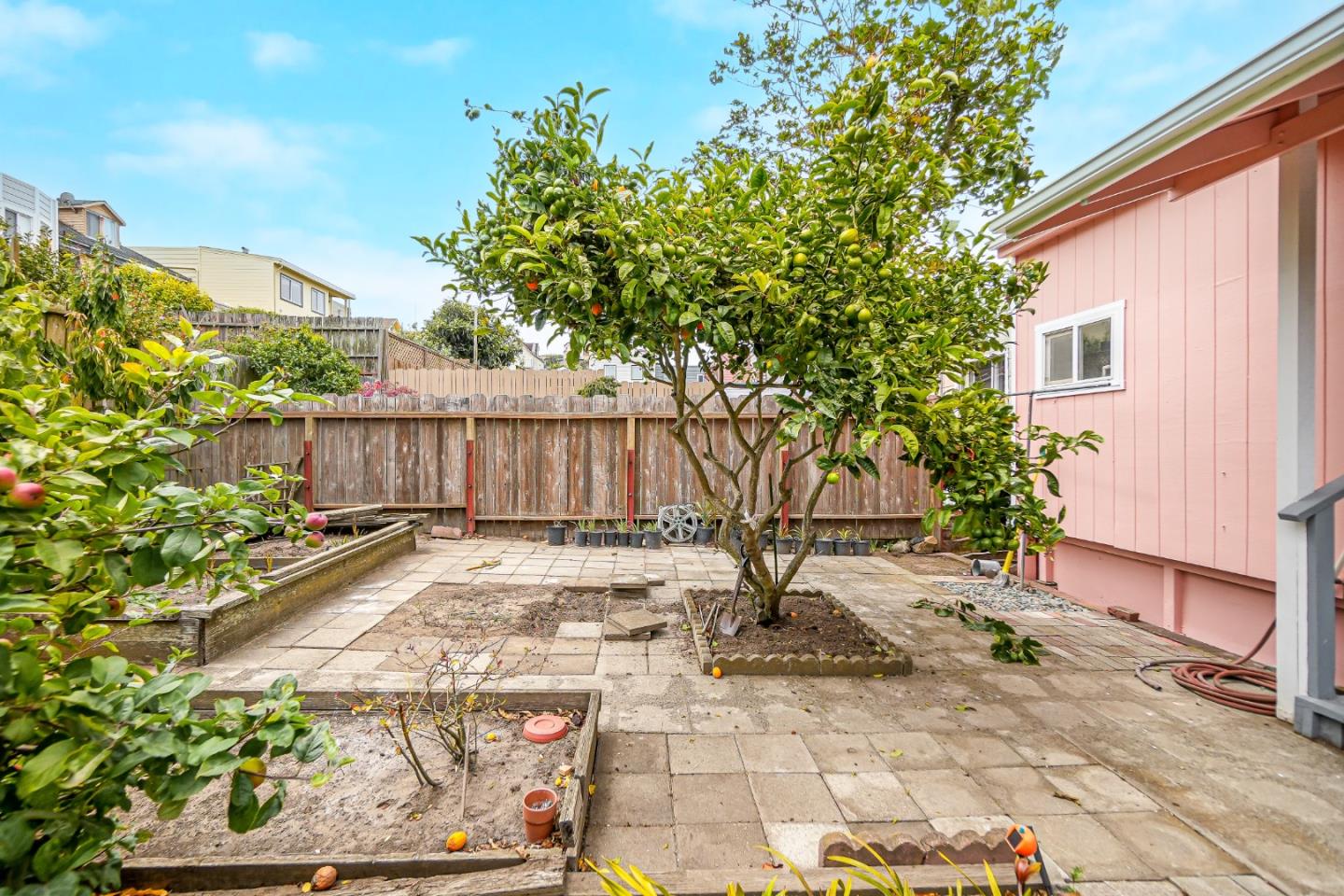 Detail Gallery Image 27 of 45 For 451 Winchester St, Daly City,  CA 94014 - 4 Beds | 3 Baths