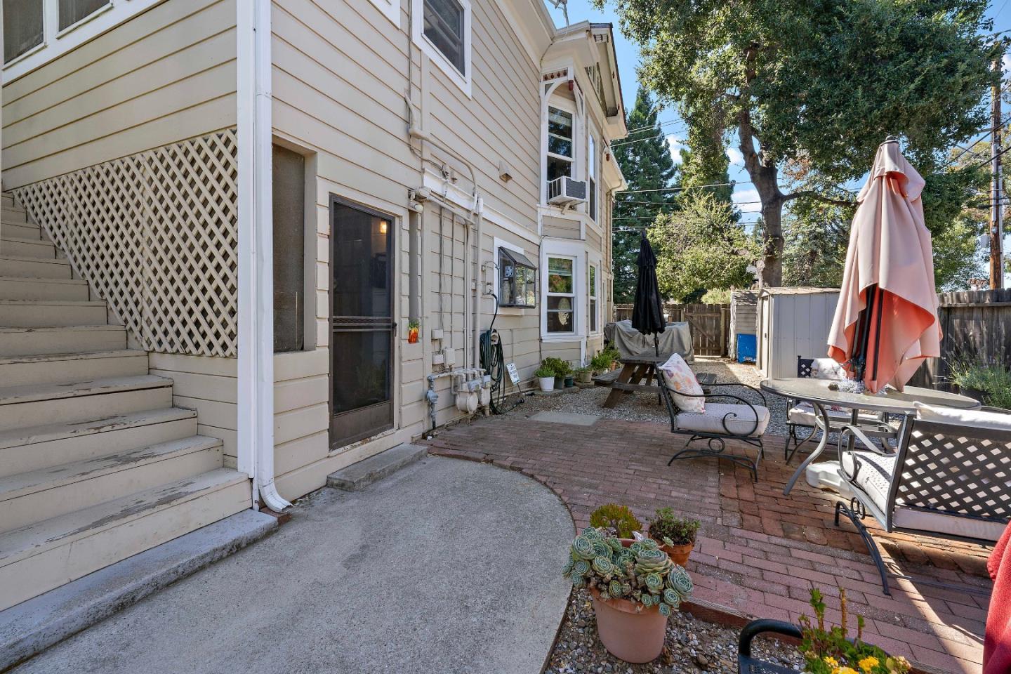 Detail Gallery Image 9 of 28 For 256 Los Gatos Blvd, Los Gatos,  CA 95030 - – Beds | – Baths