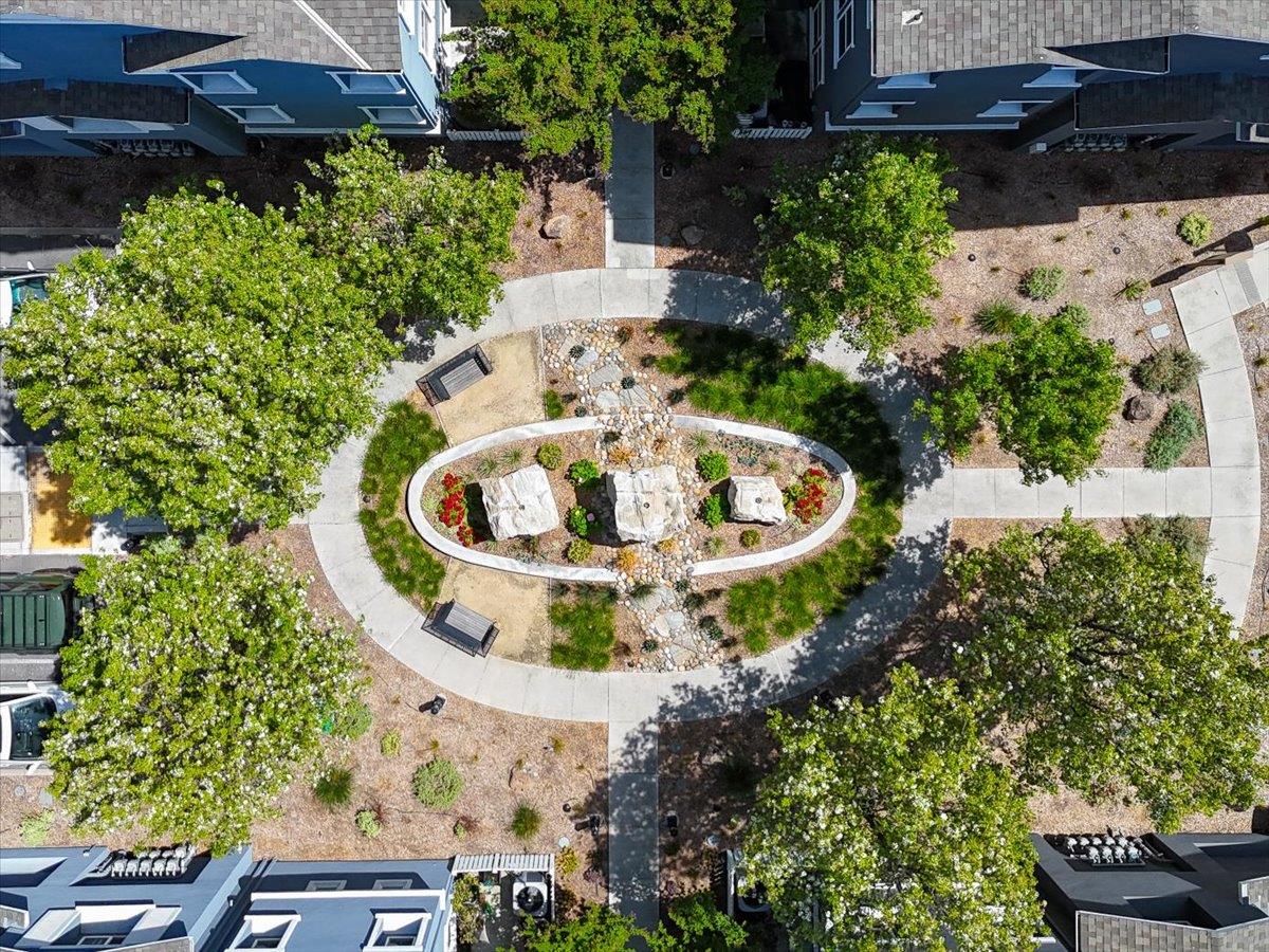 Detail Gallery Image 31 of 35 For 917 Alegre Pl, San Jose,  CA 95126 - 3 Beds | 3/1 Baths