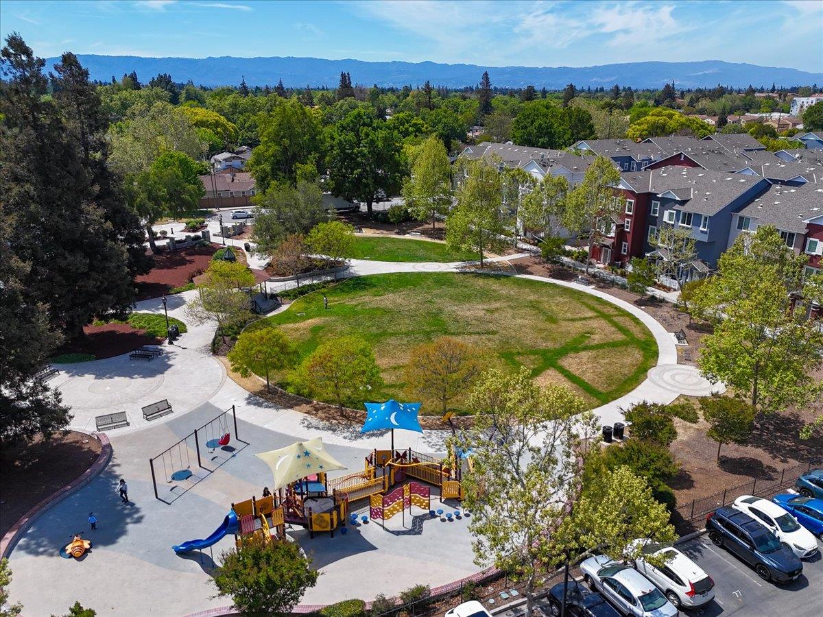 Detail Gallery Image 32 of 35 For 917 Alegre Pl, San Jose,  CA 95126 - 3 Beds | 3/1 Baths